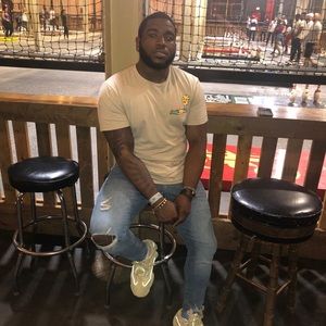 Meet your Posher, Charles